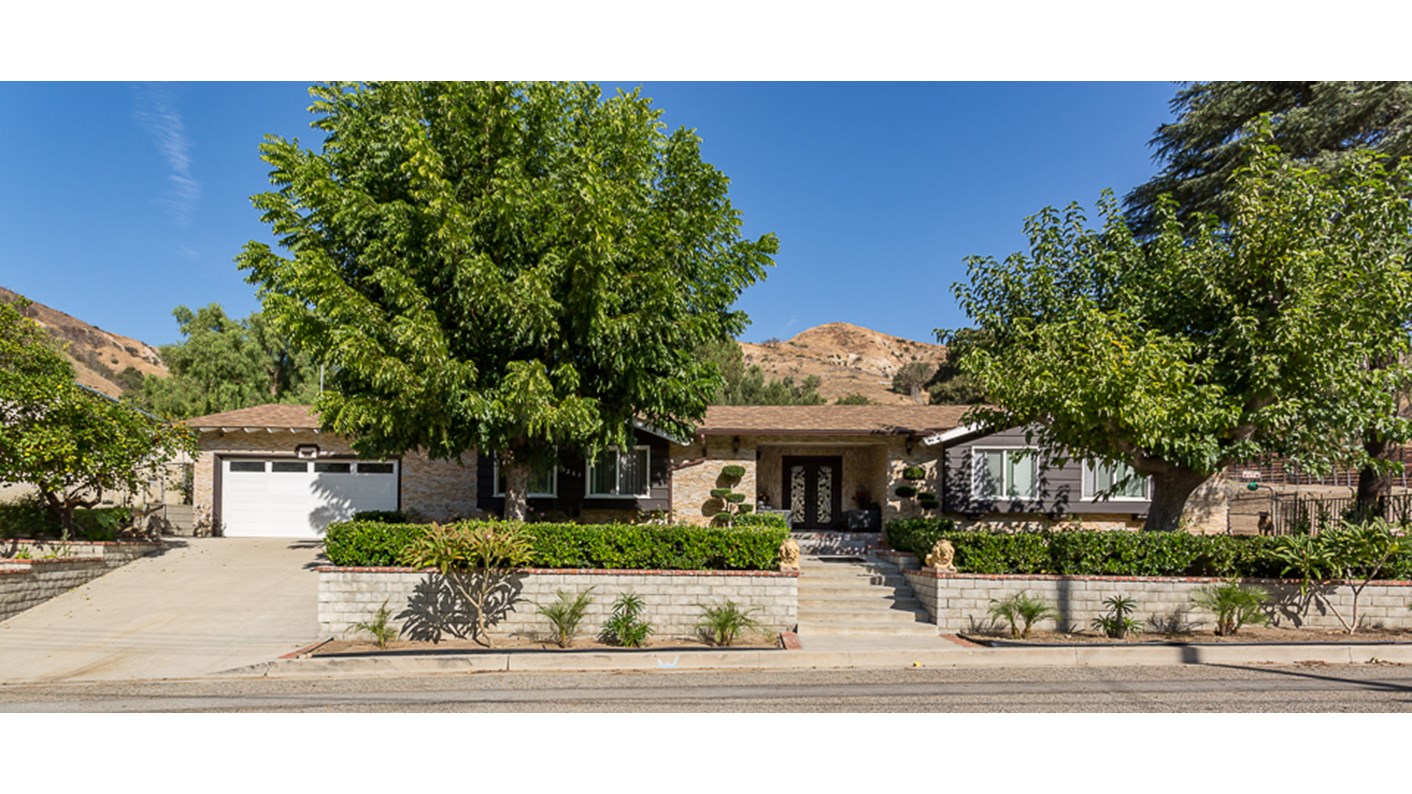 9261 Elben Place, Sun Valley, CA 91352