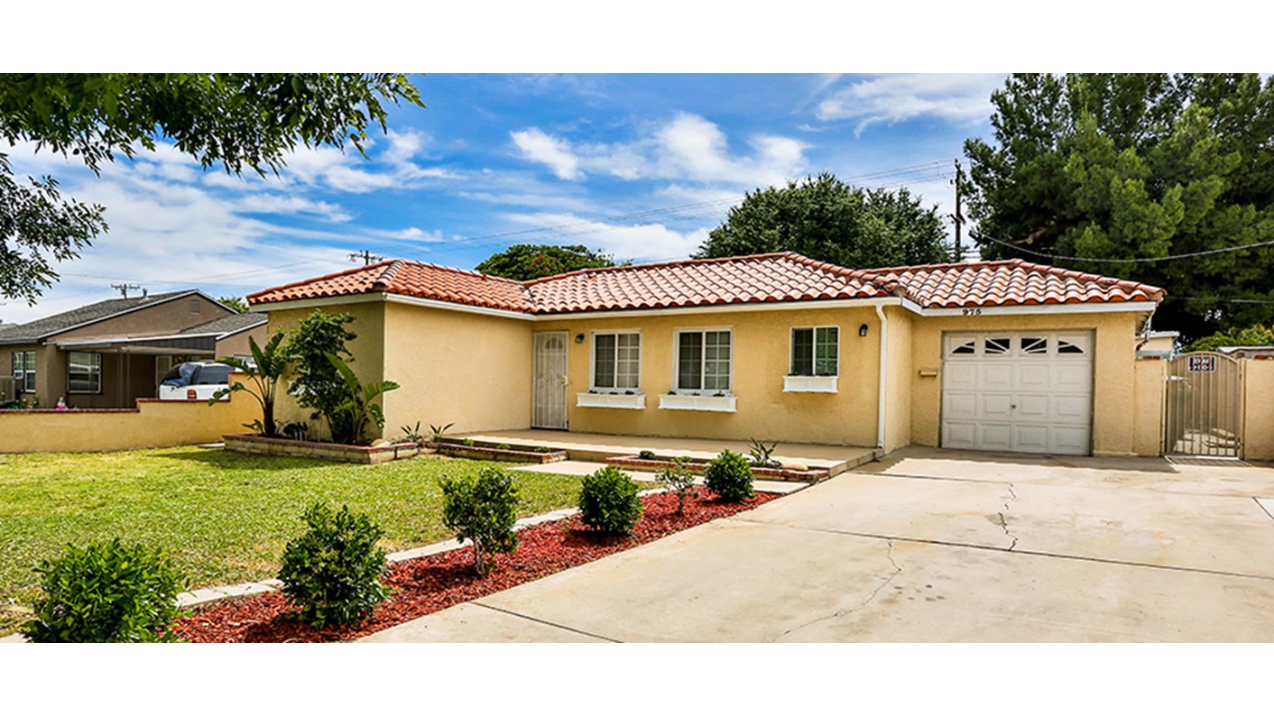 975 Via Bernardo, Corona, CA 92882