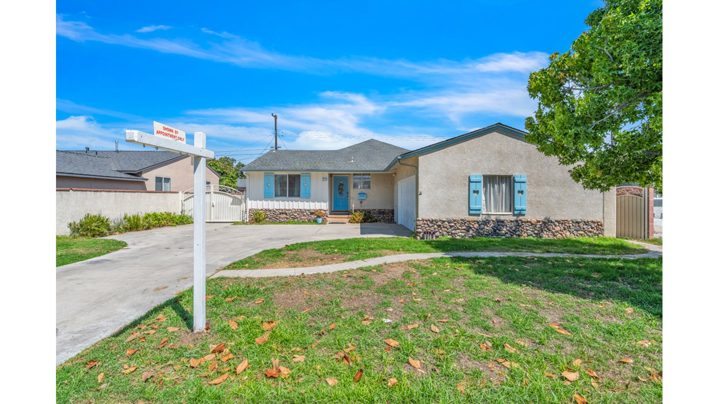 625 West Gage Avenue, Fullerton, CA 92832