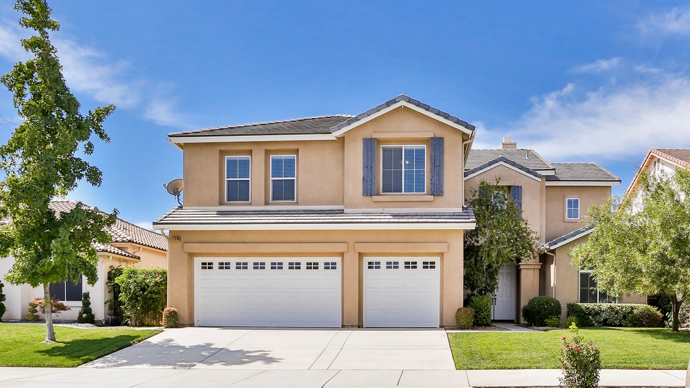 1580 E Chase, Corona, CA 92881