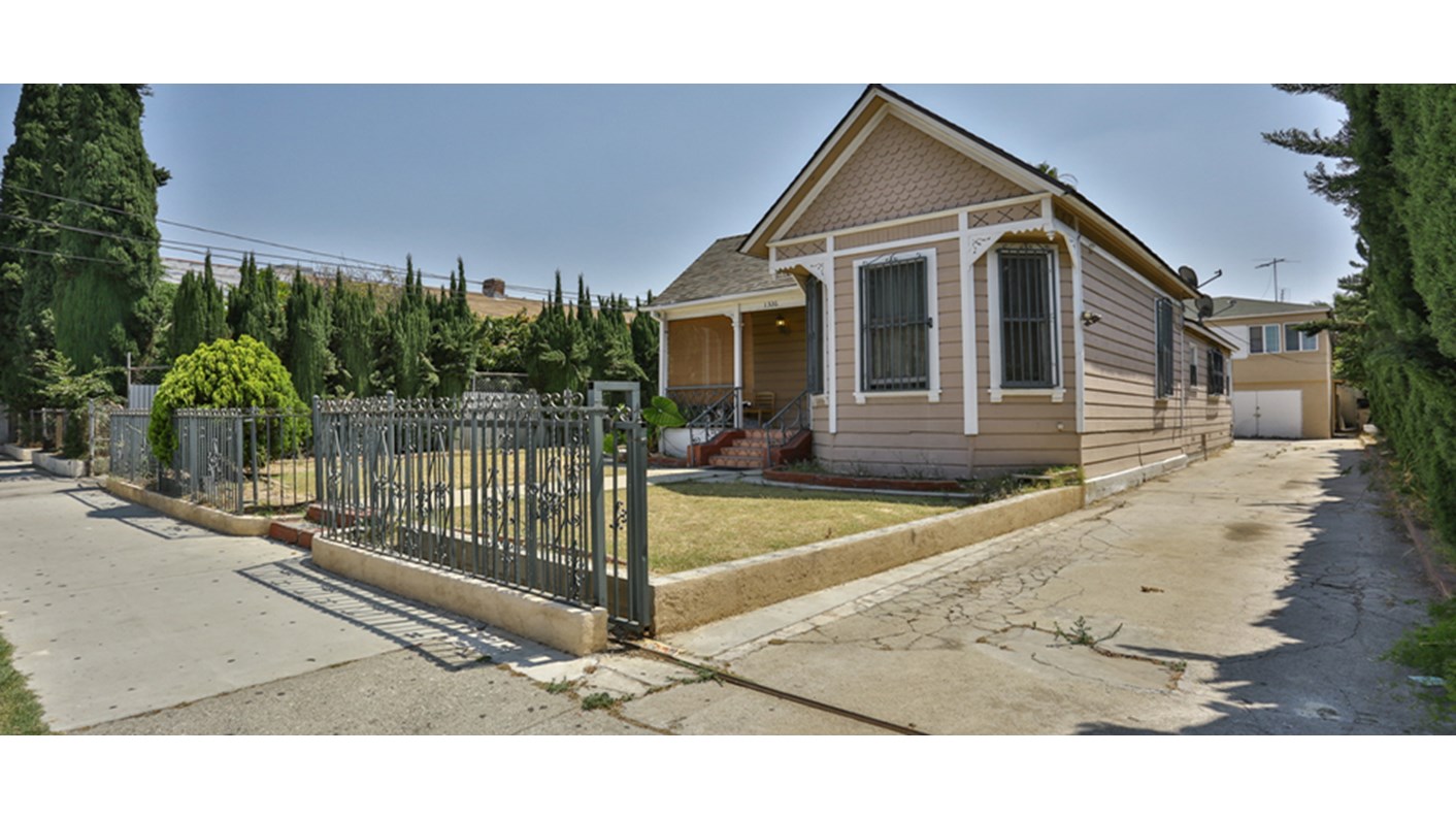 1326 S Mariposa Ave, Los Angeles, CA 90006