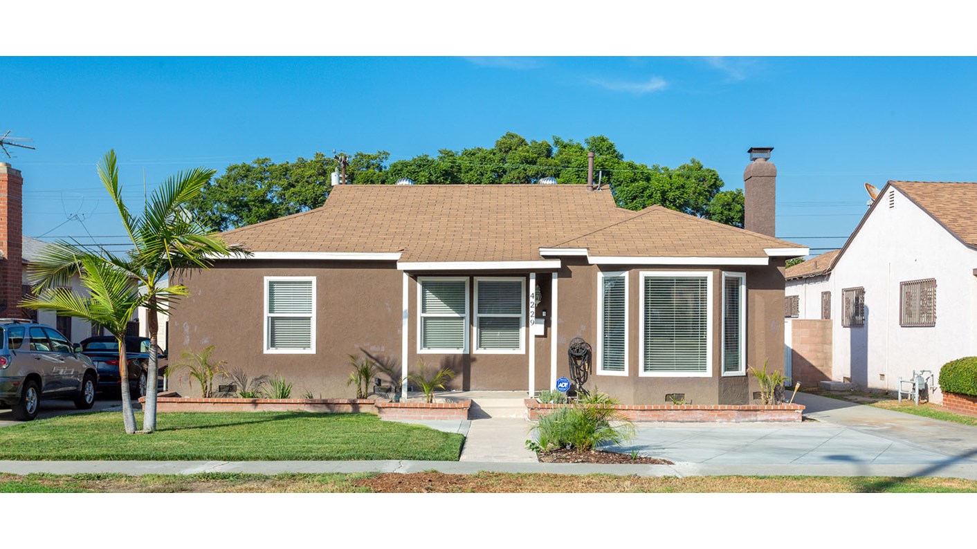 4229 Walnut Avenue, Lynwood, CA 90262