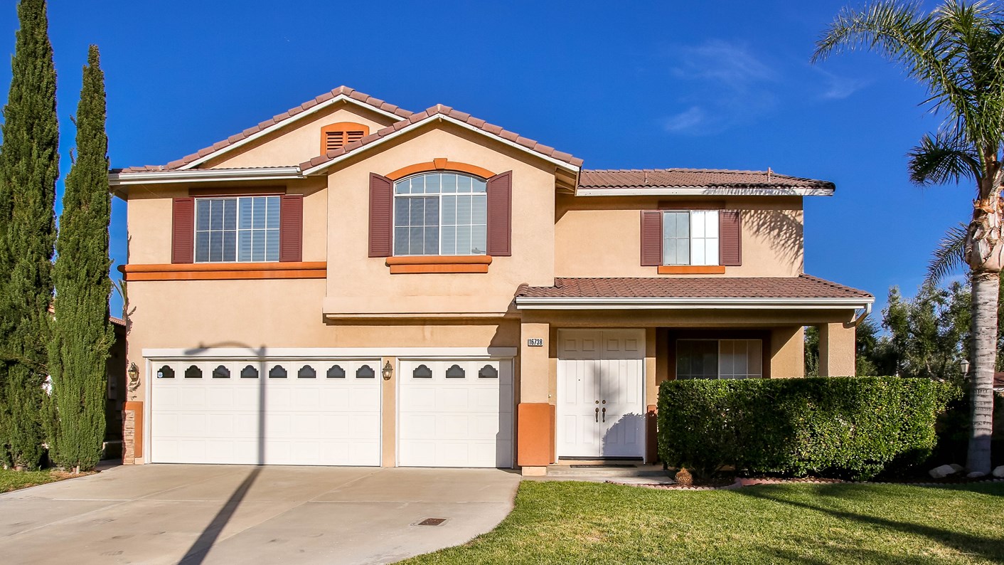 16738 Almaden Drive, Fontana, CA 92336