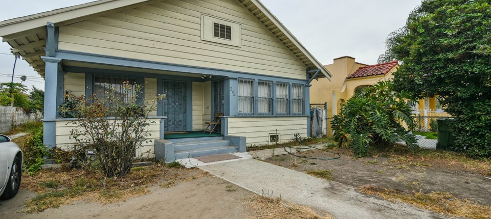 344 west 67th place, Los Angeles, CA 90003