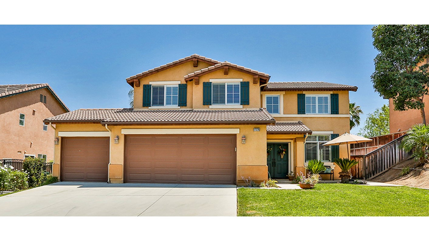 17376 Woodentree Lane, Riverside, CA 92503