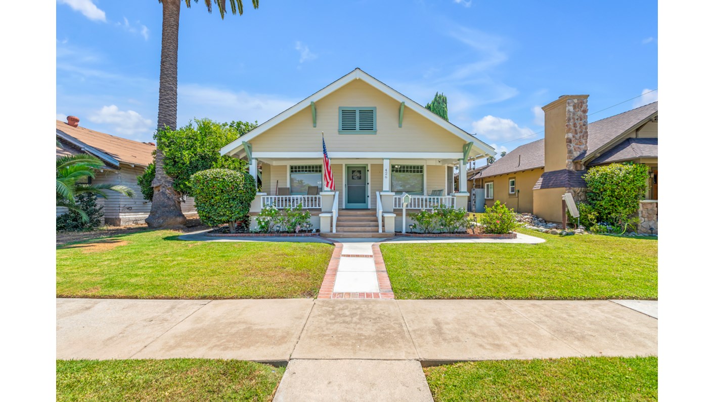 426 North Wabash Avenue, Glendora, CA 91741