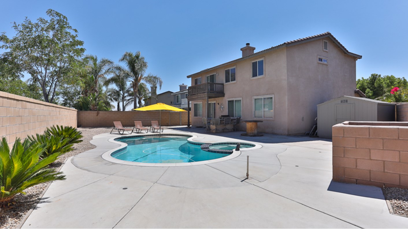 6351 Granite Court, Fontana, CA 92336