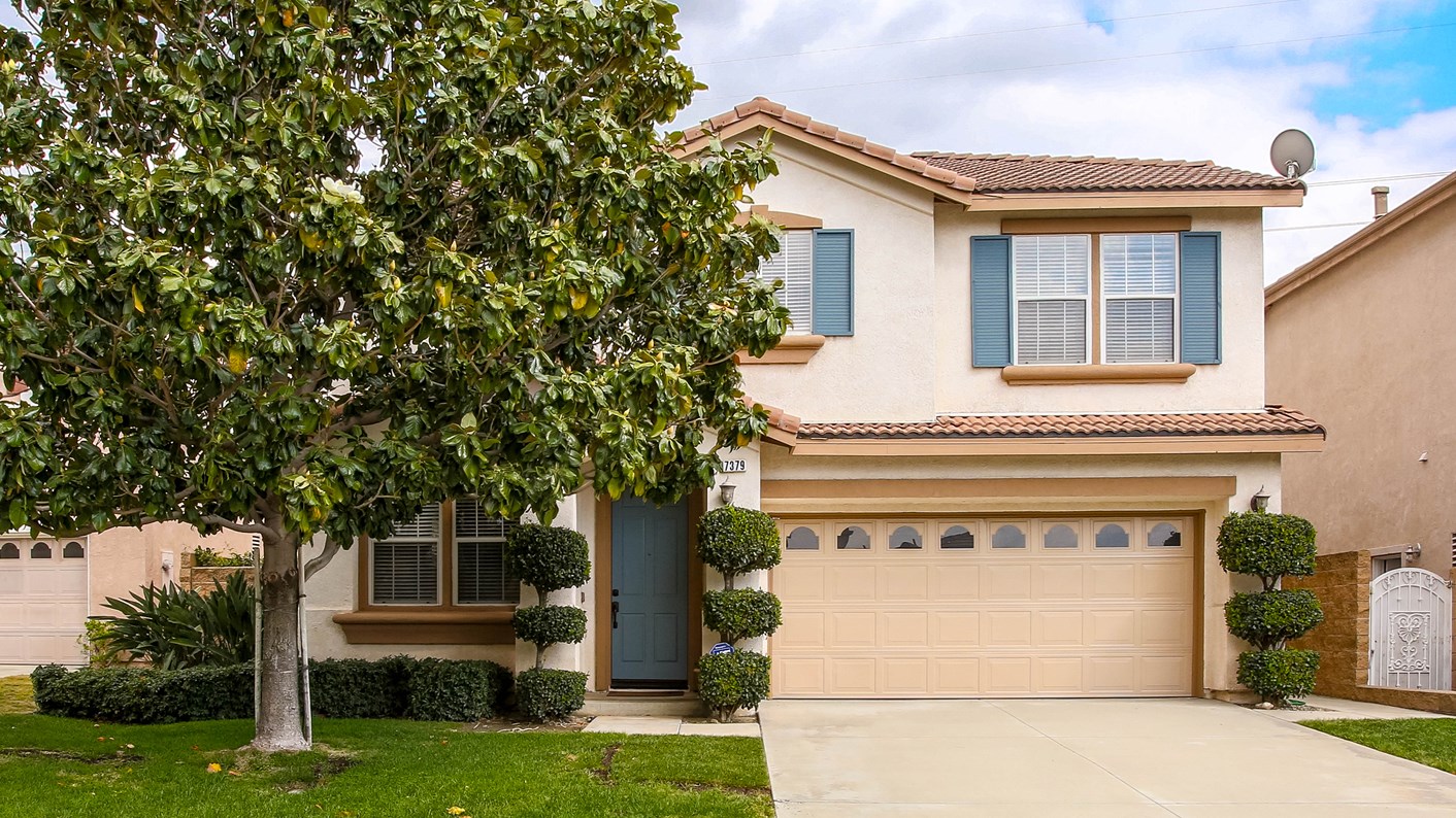 7379 McClellan Court, Fontana, CA 92336