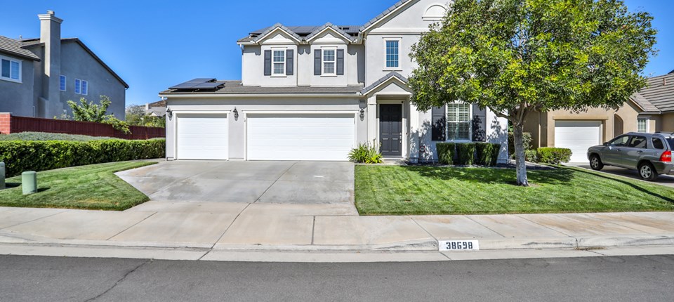 38698 Boat House Drive, Murrieta, CA 92563