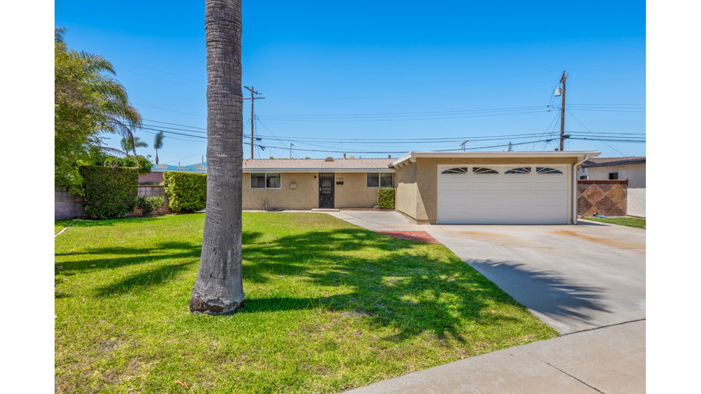 14001 Ratliffe Street, La Mirada, CA 90638