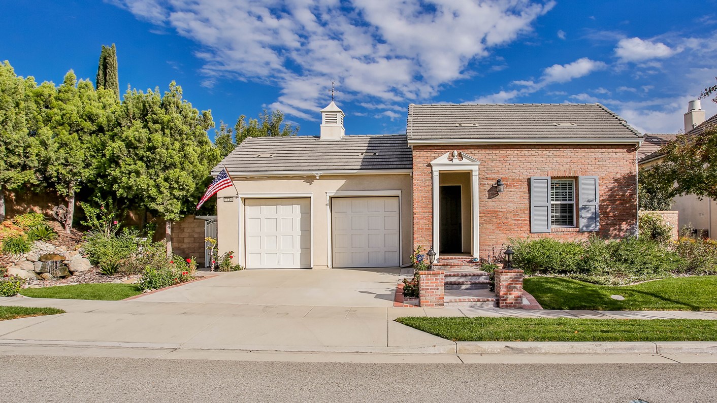 1724 Arthur Loop West, Upland, CA 91784