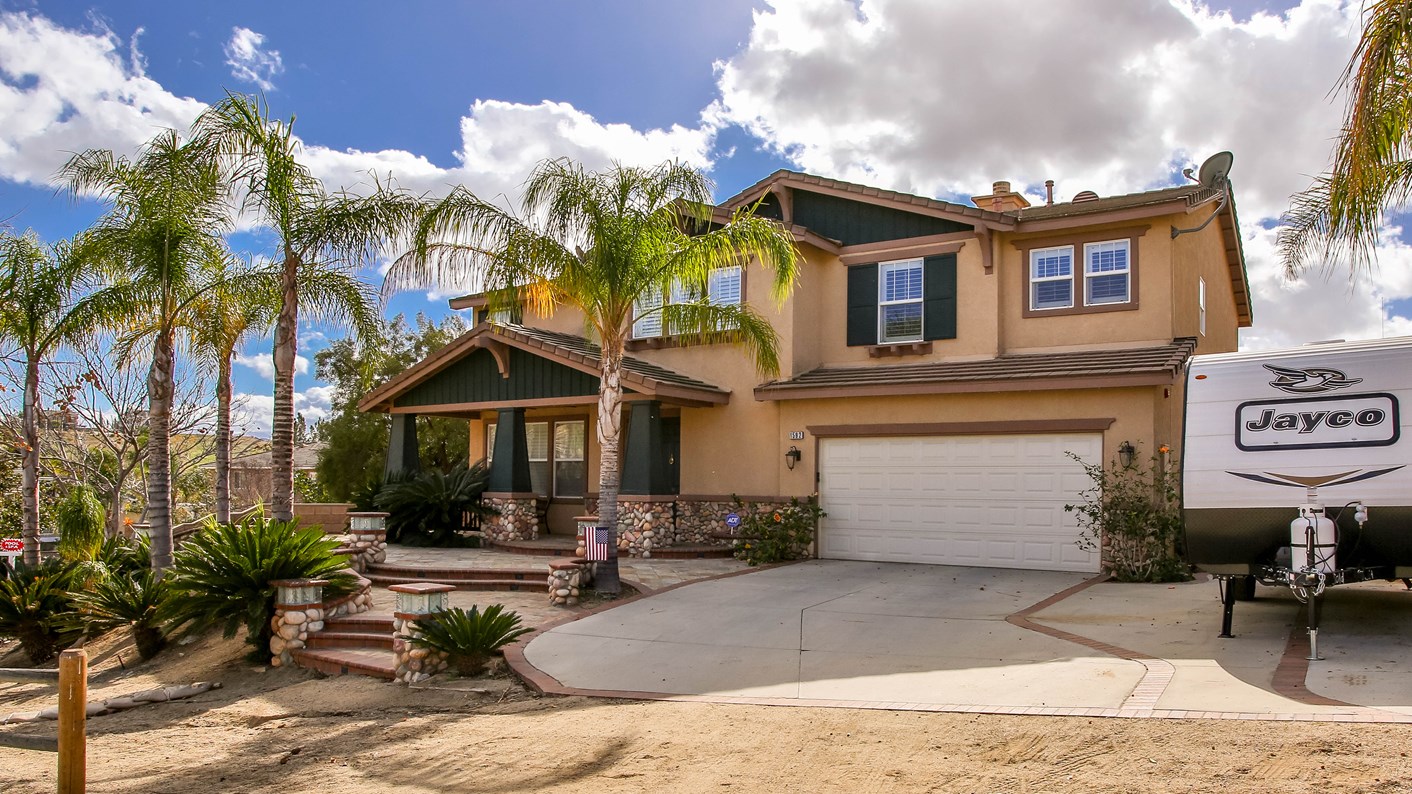 1592 Shetland Circle, Norco, CA 92860