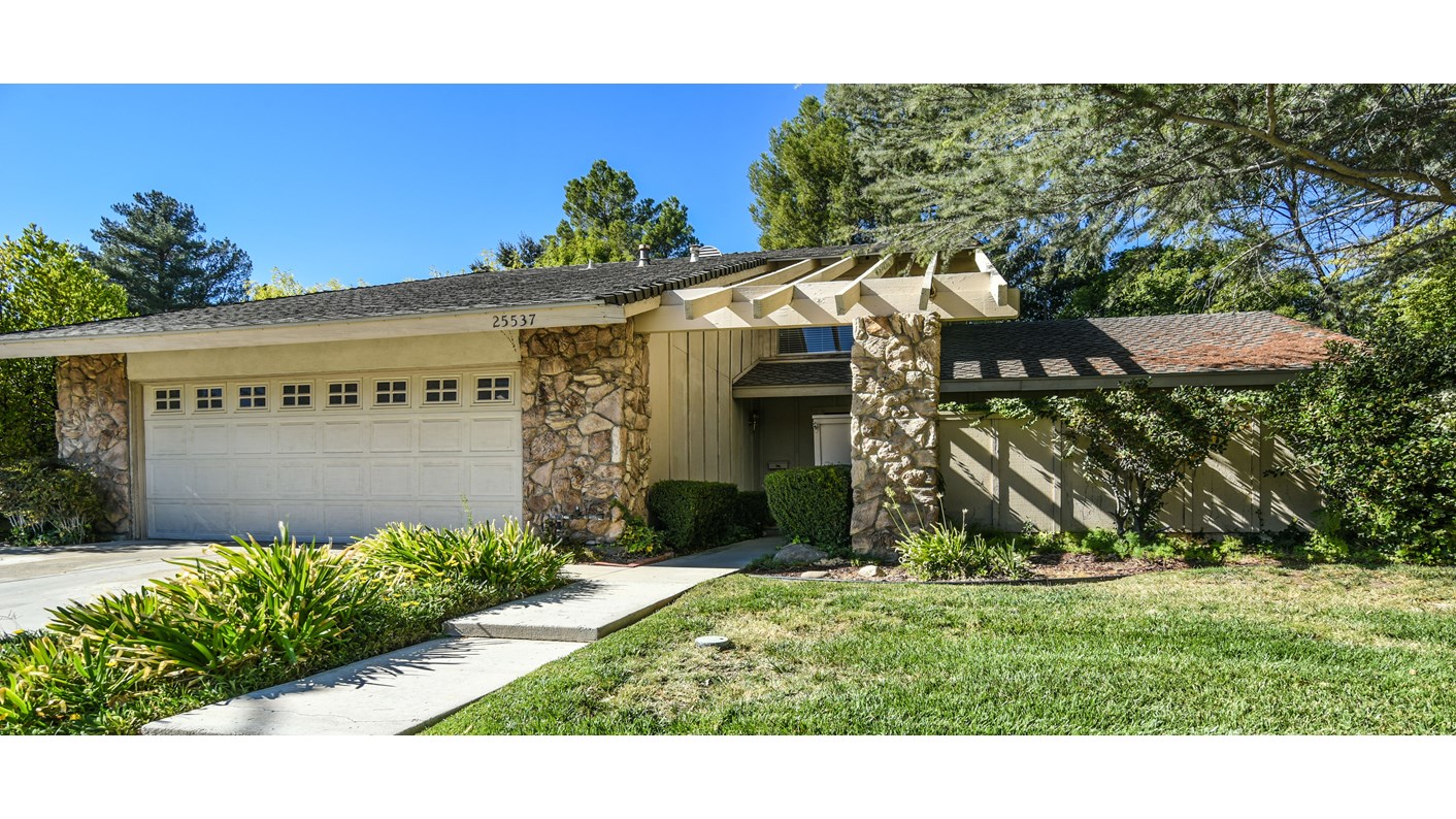 25537 Vía Brava, Santa Clarita, CA 91355