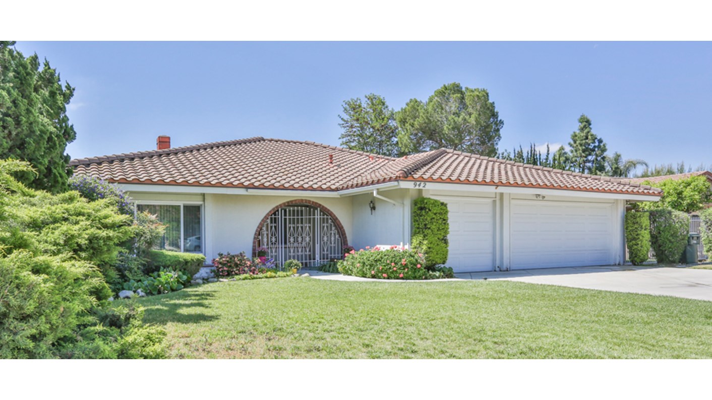 942 Darlene Ct, Upland, CA 91784