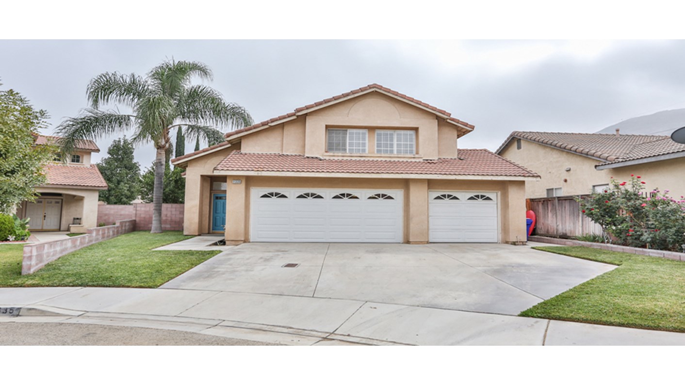 11335 Rio Camino Ct, Fontana, CA 92337