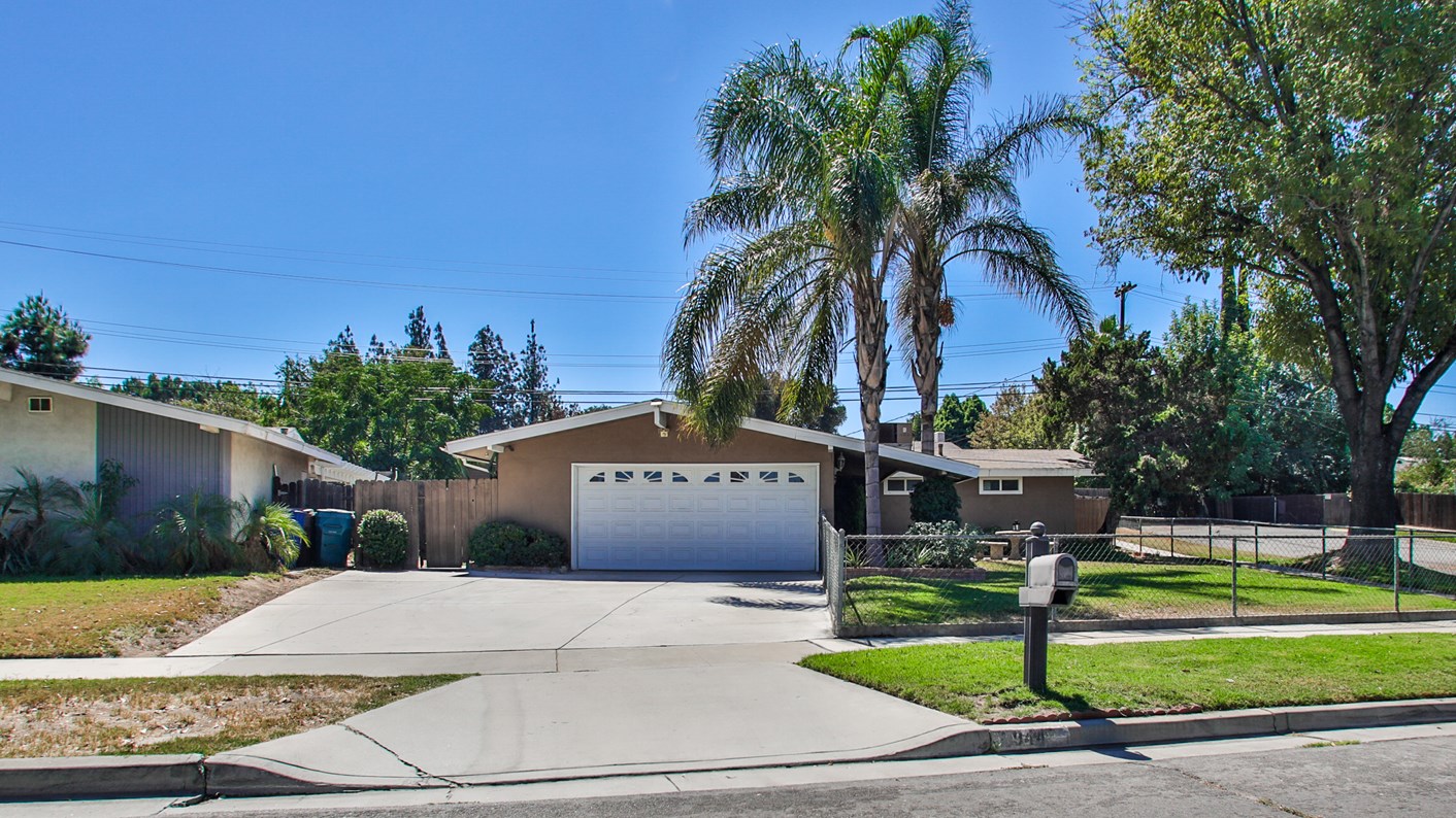 8944 Haskell Street, Riverside, CA 92503