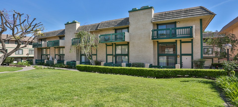 1935 Huntington Dr Unit E, Duarte, CA 91010