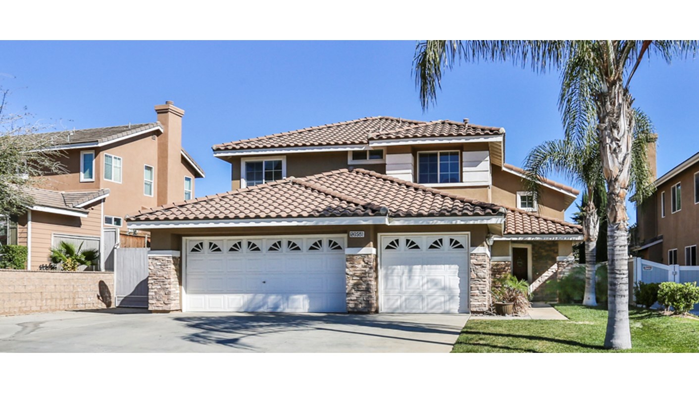 13958 Ten Gallon Cir, Corona, CA 92883