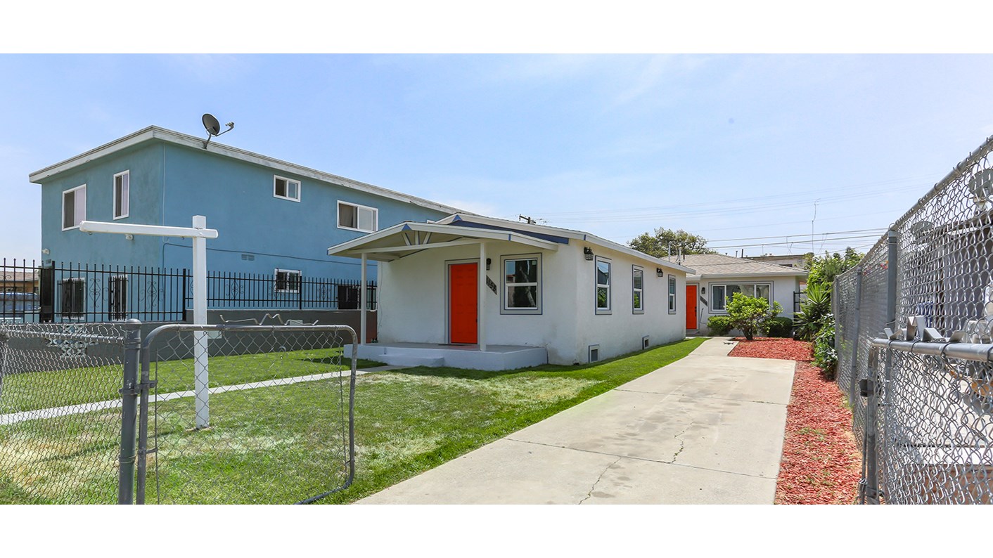 1158 East 77th Street, Los Angeles, CA 90001