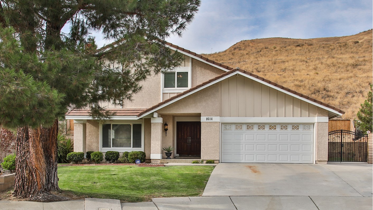 1614 Summit Crest Court, San Bernardino, CA 92405