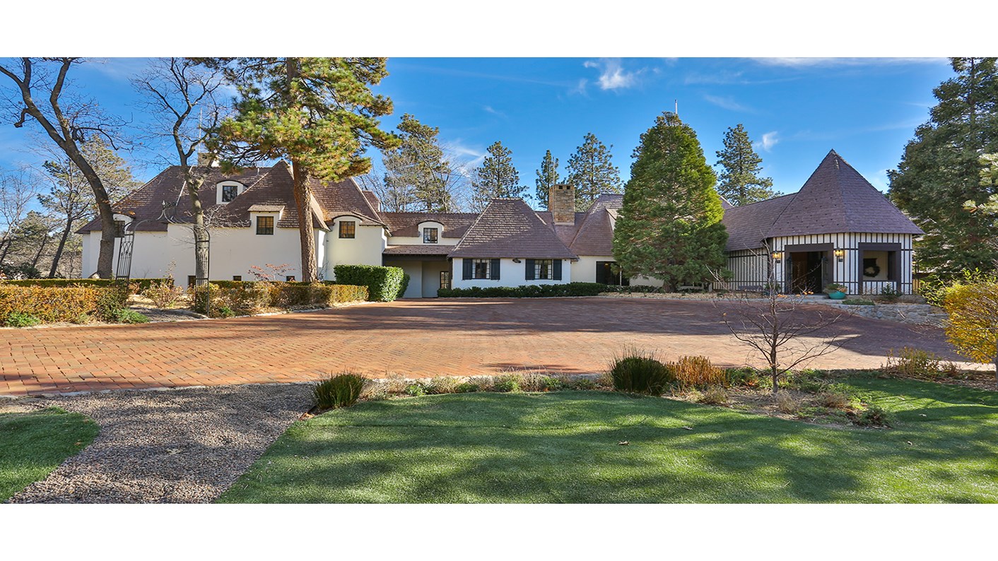 28751 North Shore Road, Lake Arrowhead, CA 92352