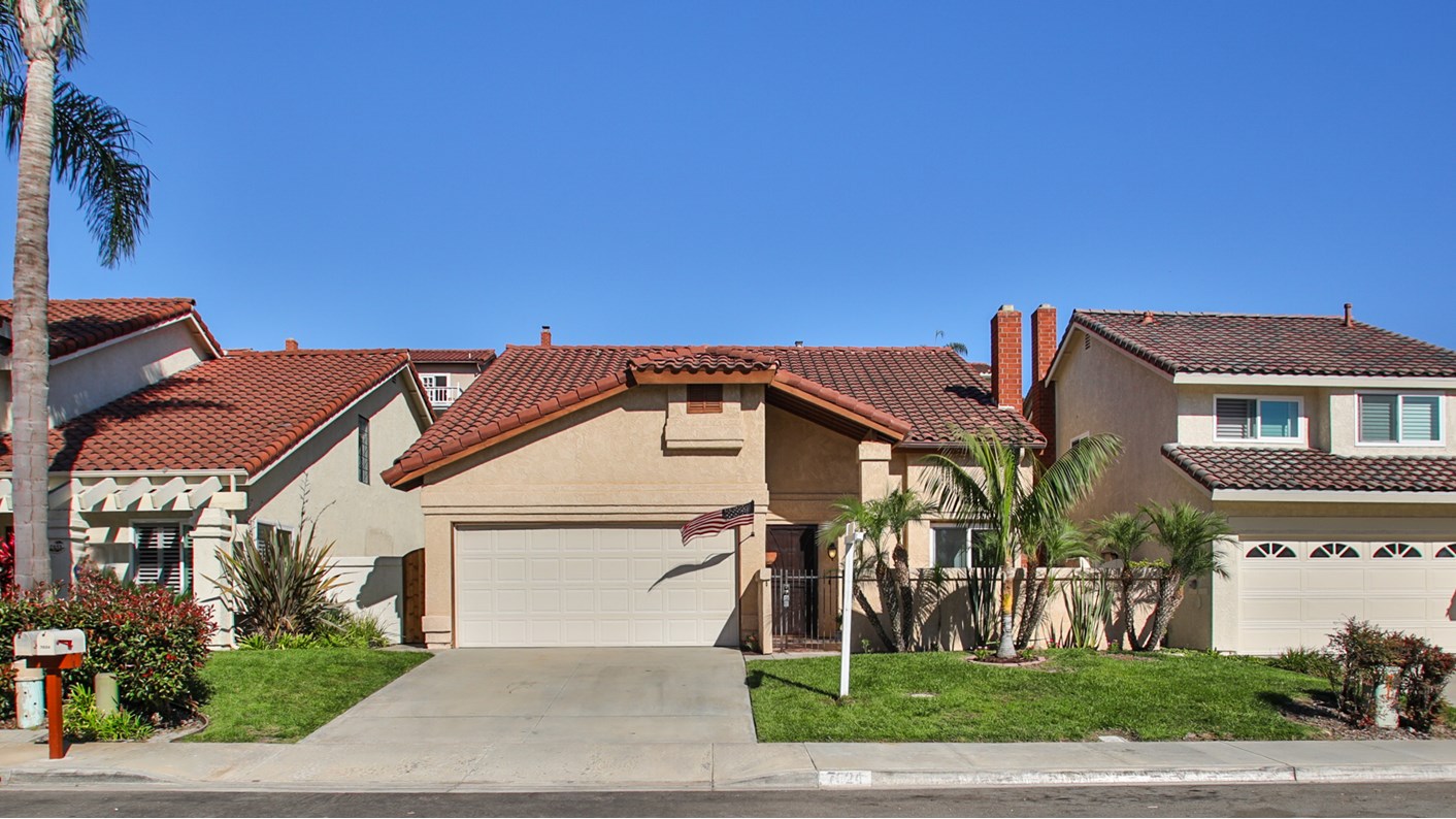 7024 Ivy Street, Carlsbad, CA  92011