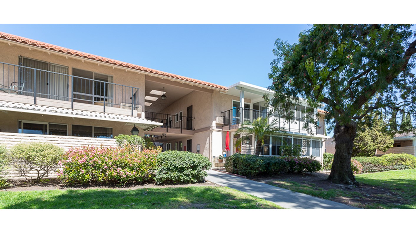 2118 Via Puerta Unit P, Laguna Hills, CA 92637