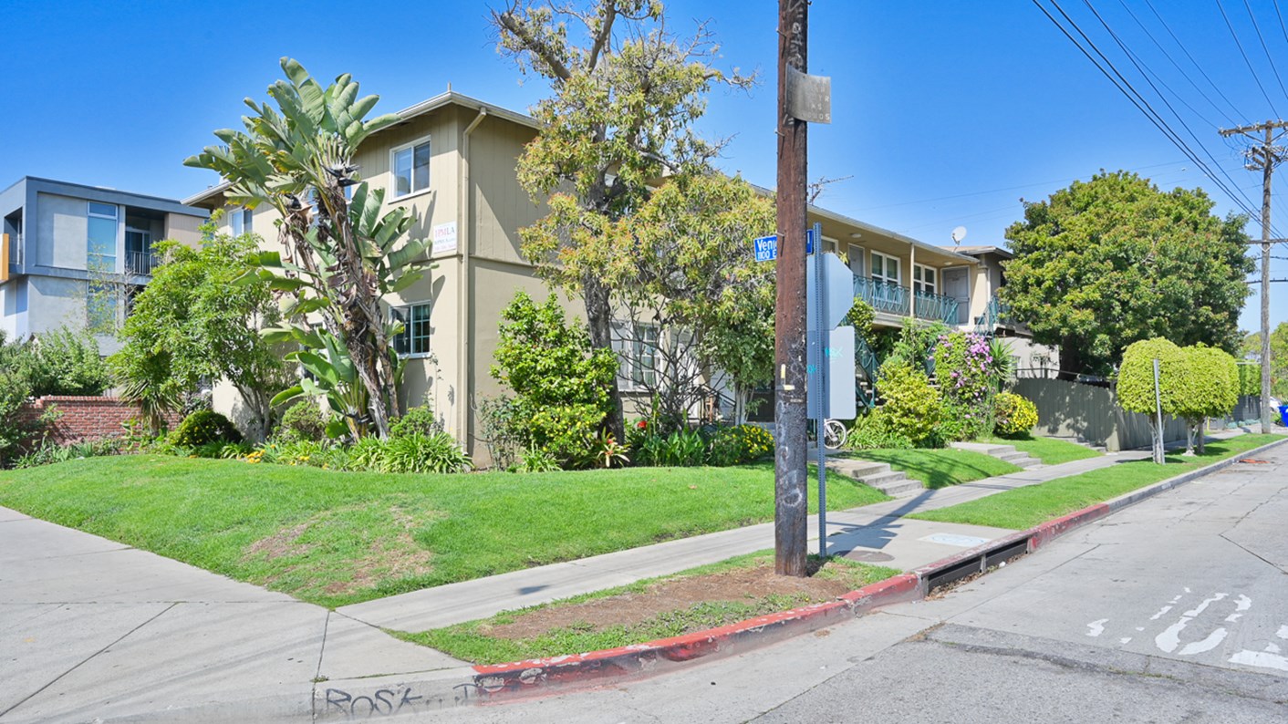 2337 Penmar Avenue, Venice, CA 90291