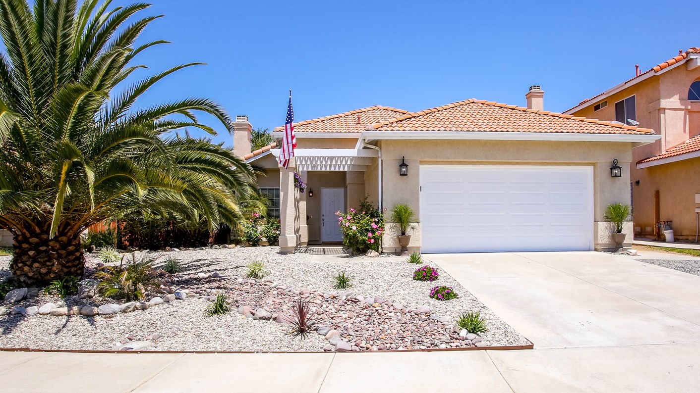 40053 Daphne Drive, Murrieta, CA 92563