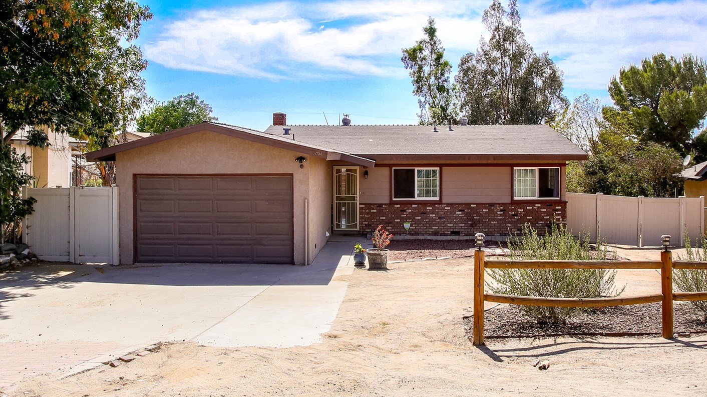 2154 Corona Avenue, Norco, CA 92860